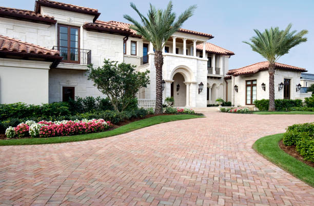 Best Professional Driveway Pavers  in Rockford, IL